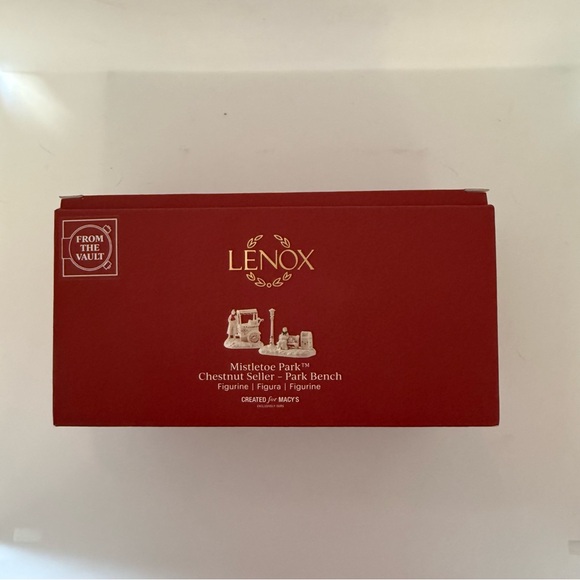 LENOX MISTLETOE PARK CHESTNUT SELLER & PARK BENCH - Picture 5 of 15